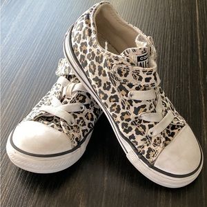 Converse Toddler size 10